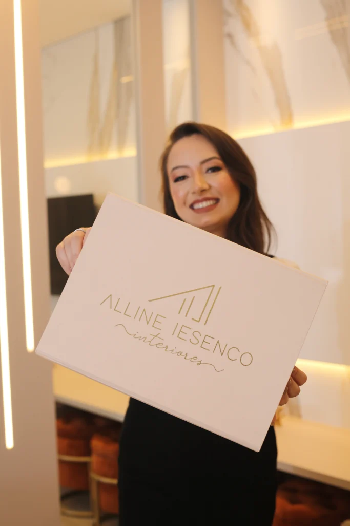 Alline Iesenco Design de Interiores
