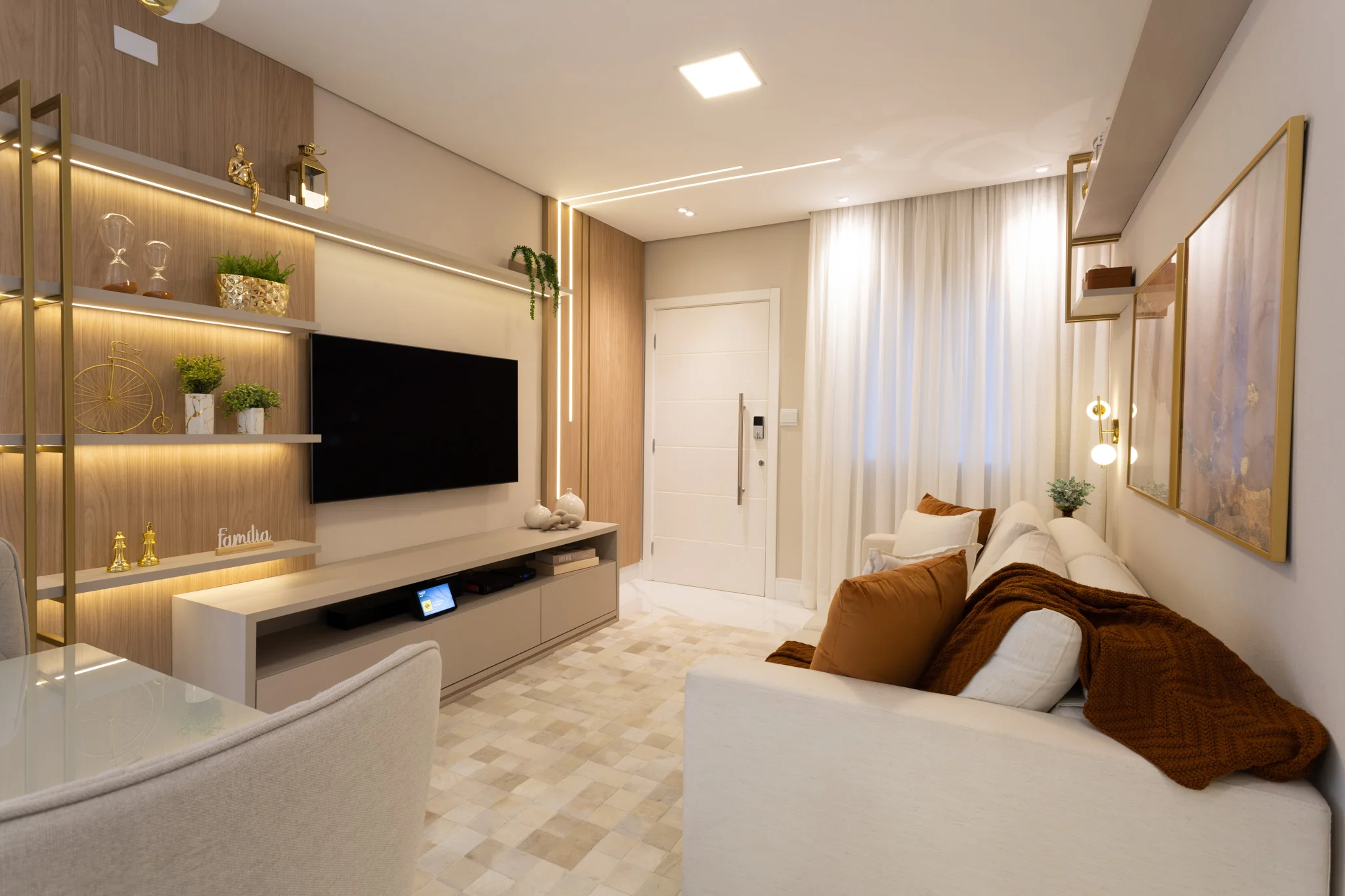 Alline Iesenco Design de Interiores