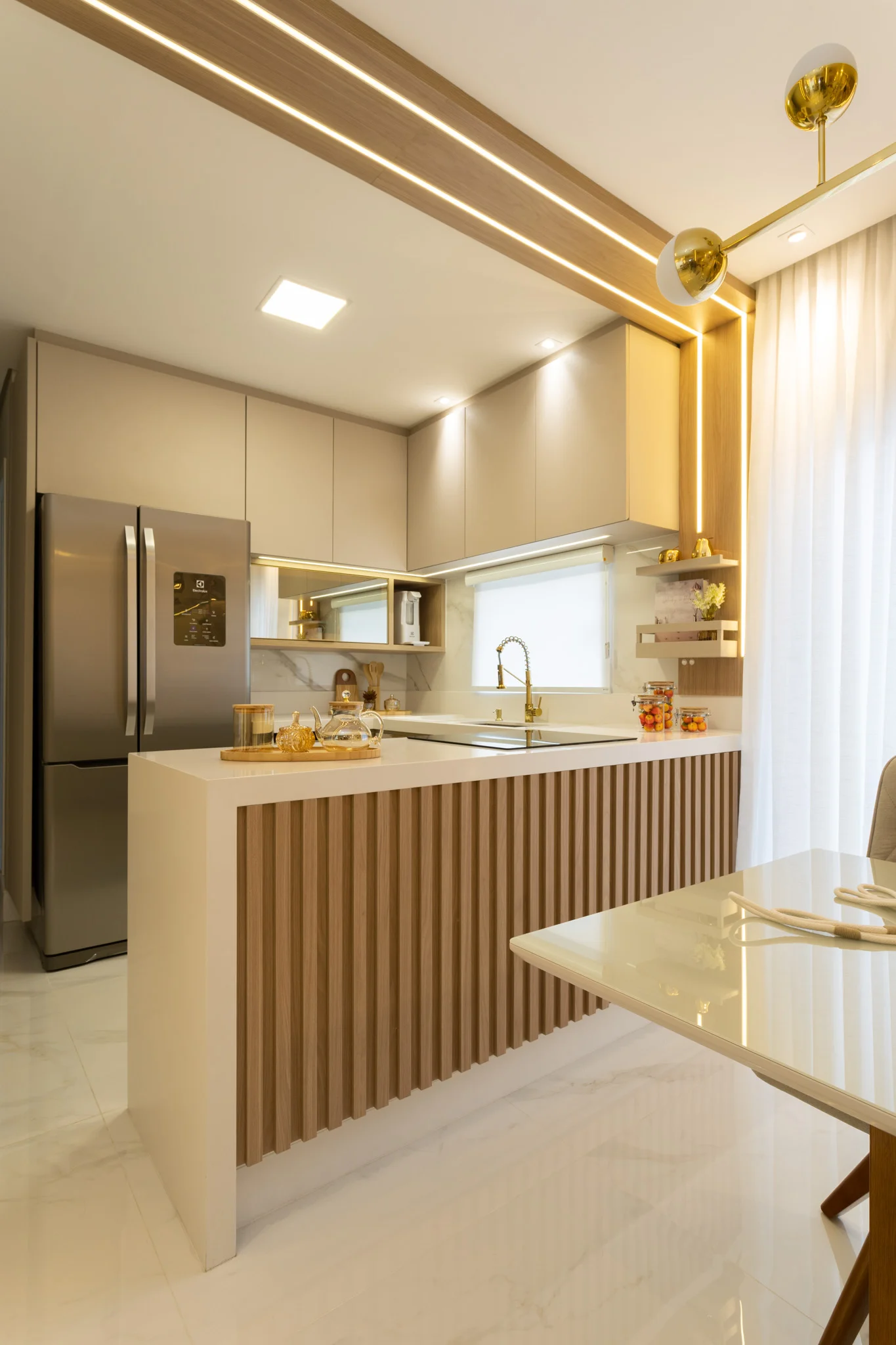 Alline Iesenco Design de Interiores