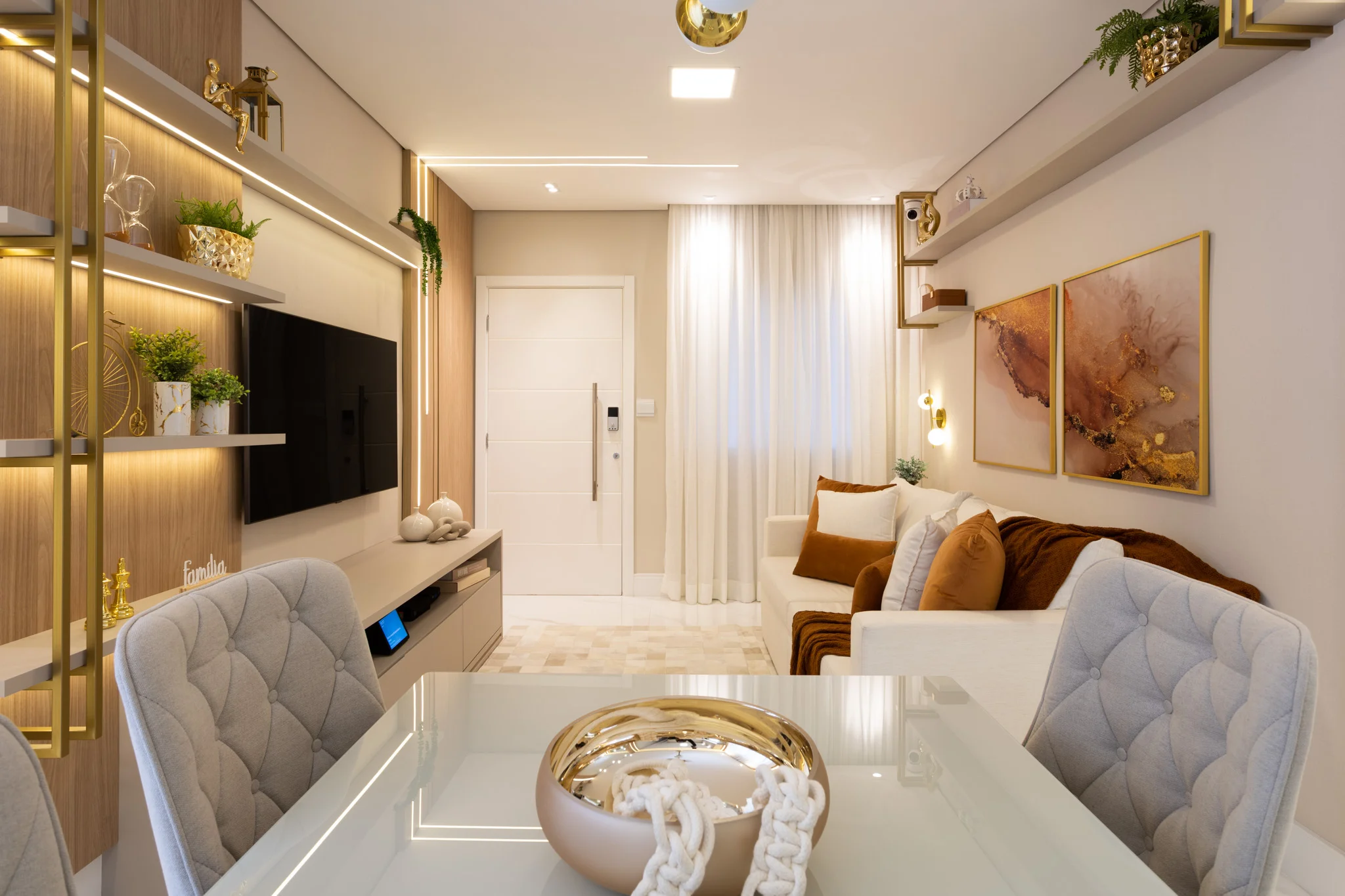 Alline Iesenco Design de Interiores