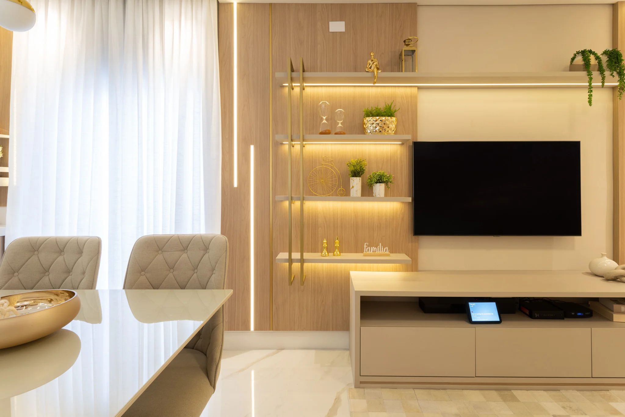 Alline Iesenco Design de Interiores