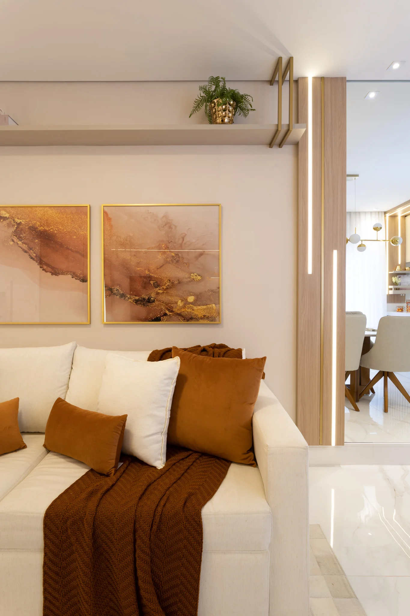 Alline Iesenco Design de Interiores