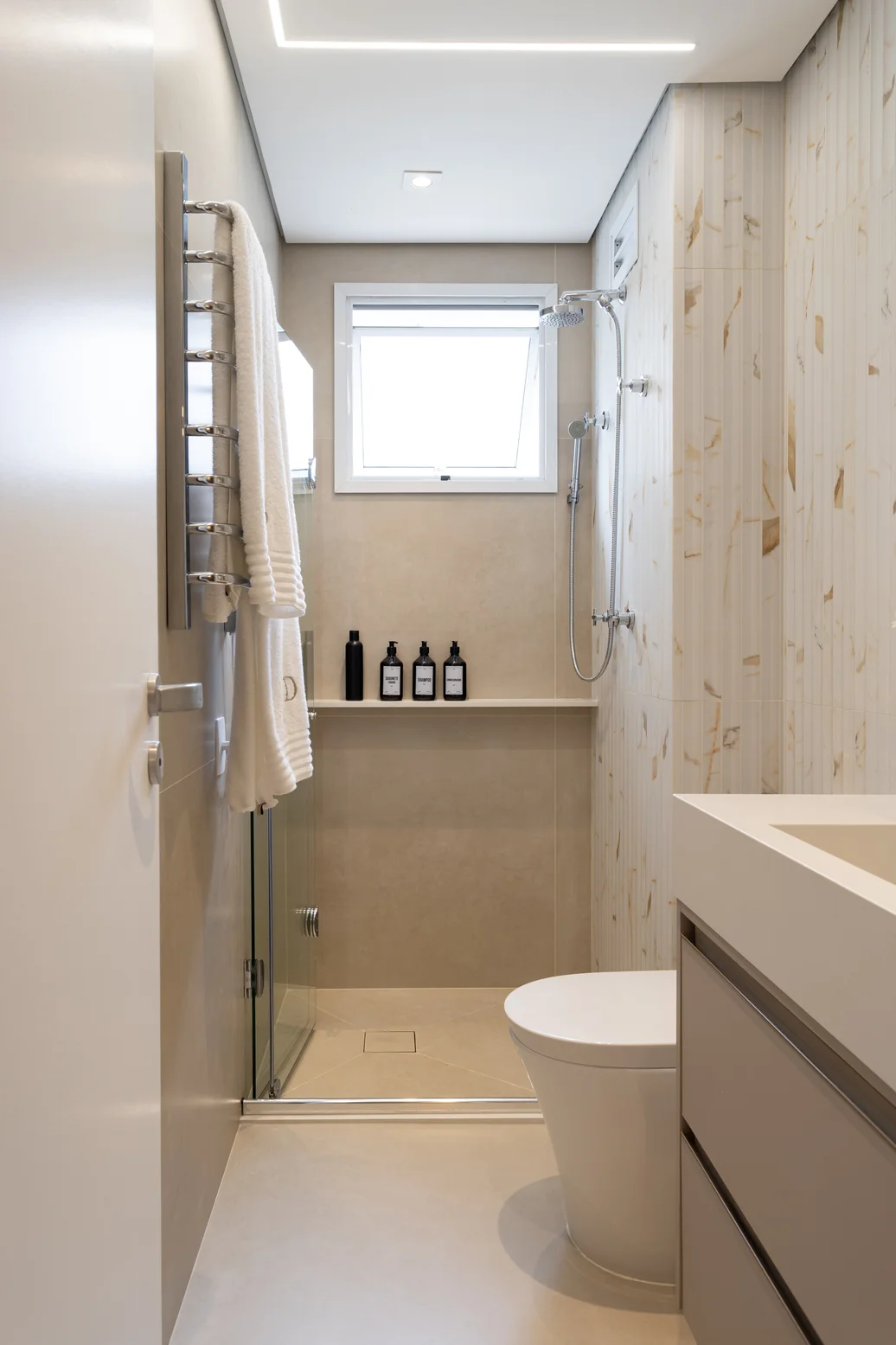 Alline Iesenco Design de Interiores