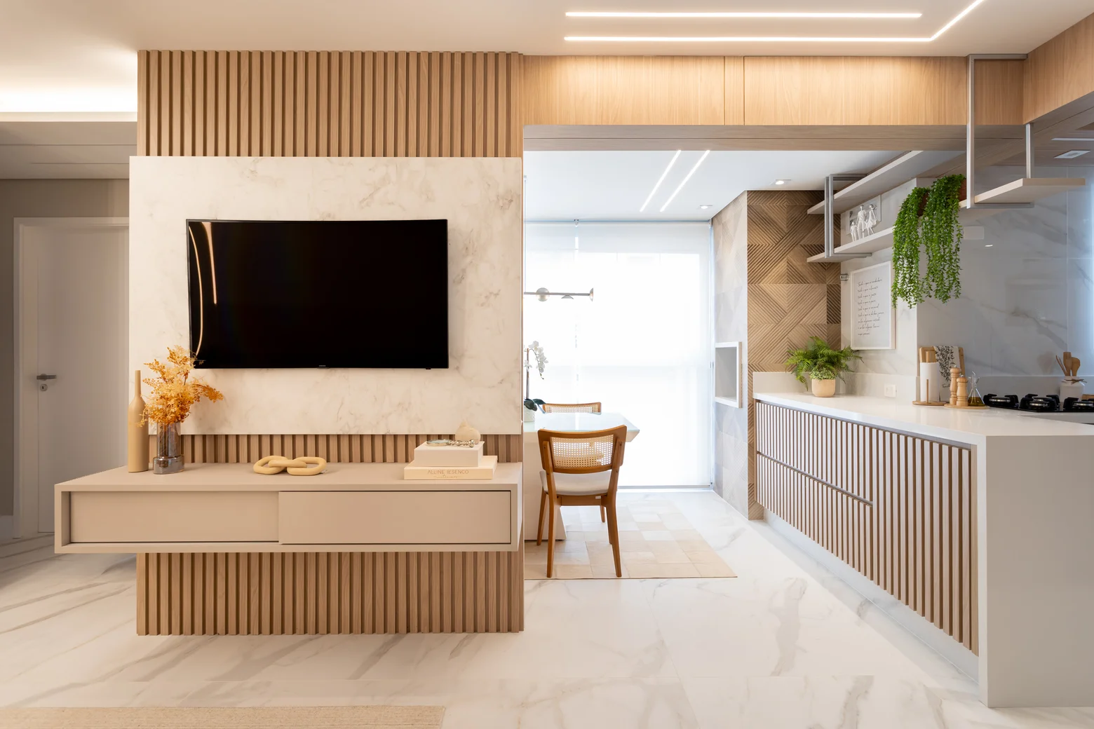 Alline Iesenco Design de Interiores